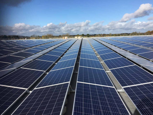 Buon prezzo Lastra di vetro ultra sottile leggera per copertura solare anteriore in linea