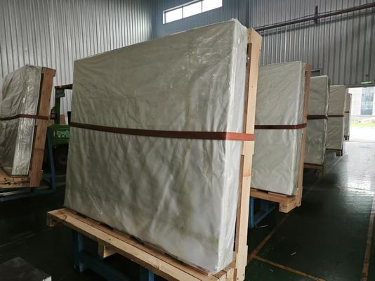 Buon prezzo Sottostati di vetro ultra-bianco ultra-sottile formato XXL - basso difetto, elevato rendimento in linea