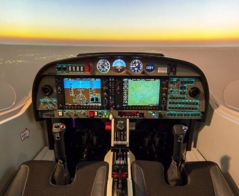 Buon prezzo Ultra Thin Ultra Clear Aluminosilicate Glass For Aviation Cockpit Display Glass in linea