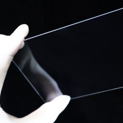 Buon prezzo Vetro di protezione dello schermo di qualità superiore, antiimpronte digitali e resistente alle fratture per dispositivi elettronici in linea